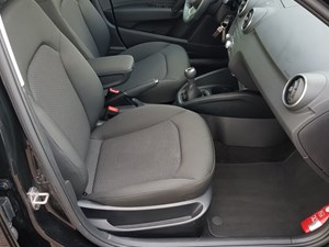 Audi A1 Sportback 1.0 TFSI (NIEUWSTAAT )