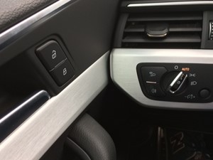 Audi A4 Avant 2.0 TDI - Slechts 13600 km (S-line)