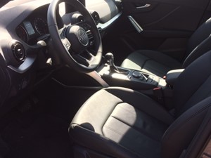 Audi Q2 -1.4 Benzine -10 100 km  (Black Edition)
