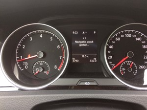 Volkswagen Golf VII 1.2 TSI 110 PK benzine - Slechts 3800 km! (AUTOMAAT DSG -NIEUWSTAAT)