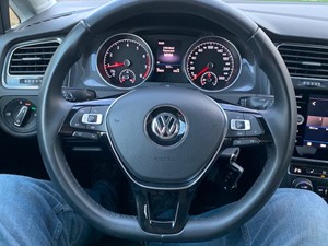 Volkswagen Golf VII (1.5 Benzine )