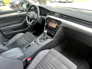 Volkswagen Passat Variant Elegance 1.5 TSi 150 PK DSG-7