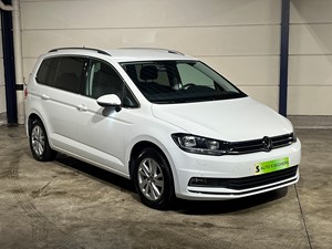 Volkswagen Touran Highline 7-zit 1.5 TSi 150 PK DSG-7